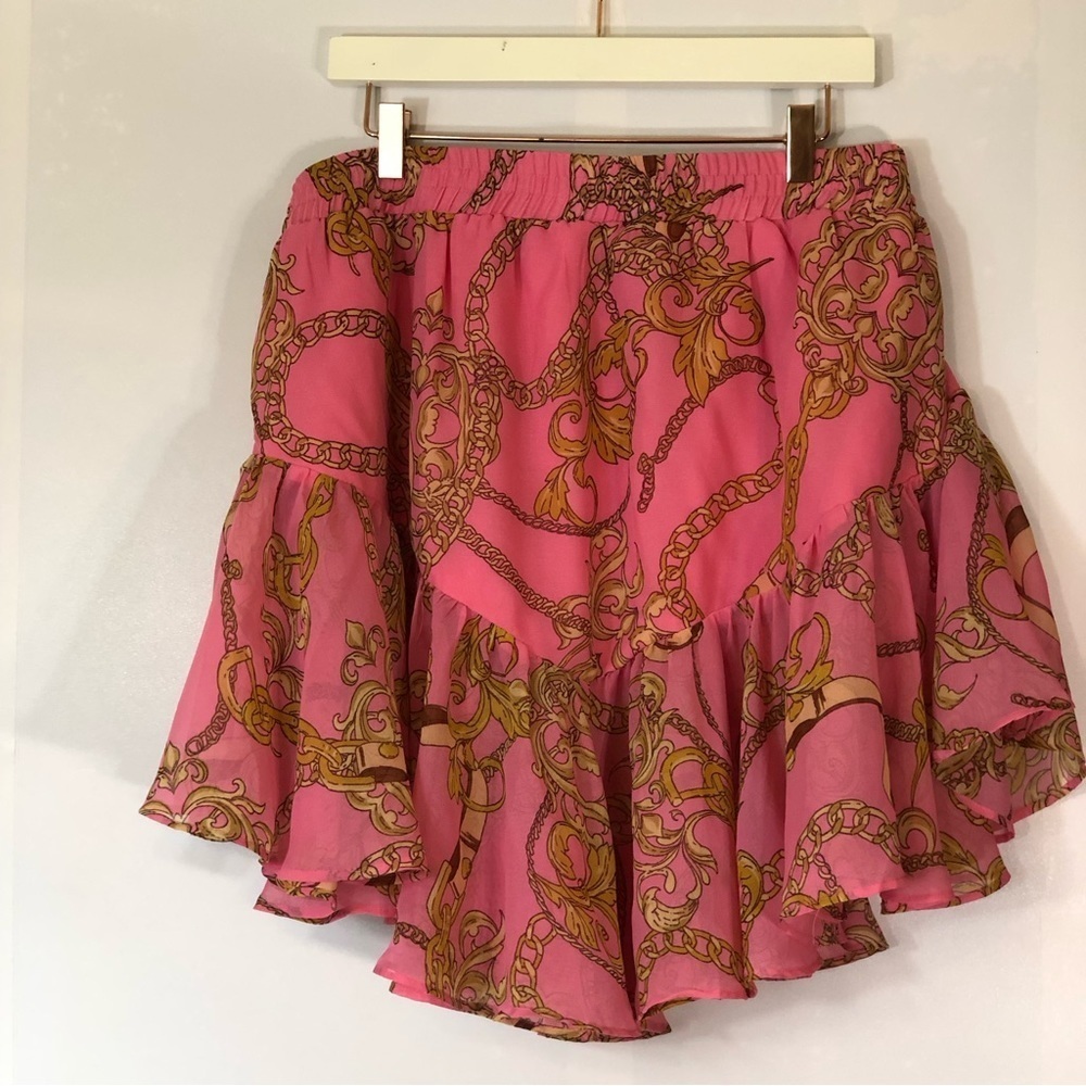 New TRUTH NYC Ruffle Chain Print Mini Skirt